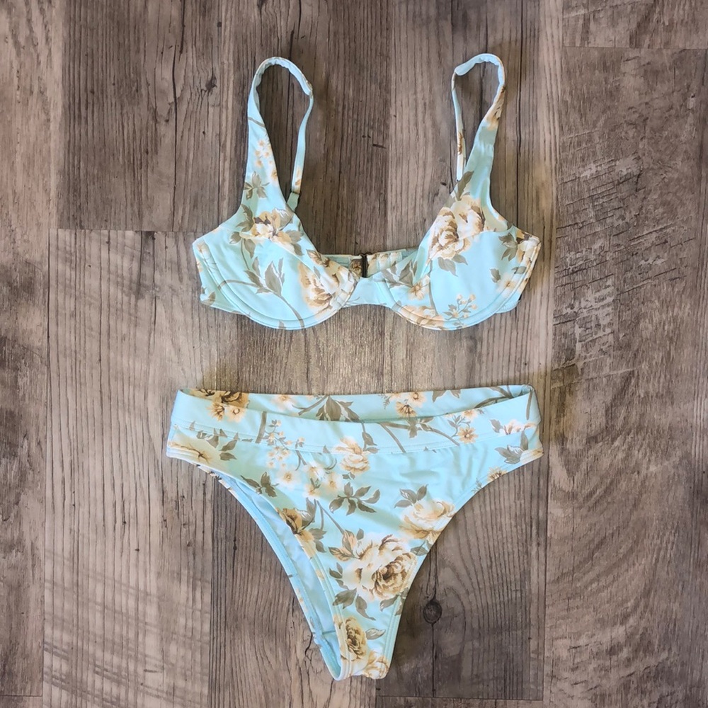 BILLABONG - High Rise Floral Bikini Set